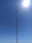 Πύργος χάλυβα τηλεπικοινωνιών δικτυωτού πλέγματος ιστών Guyed με γαλβανισμένα 72m 92m