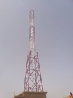 Κινητός πύργος 4 δικτυωτού πλέγματος χάλυβα με πόδια τετράπλευρος γωνιακός