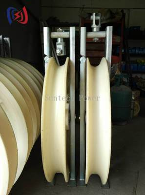 Μπλοκ Περάσματος Αγωγών Σειράς 822 Heavy Duty με Ακτίνα Καμπυλότητας R570 και Διαστάσεις 760x120x480mm