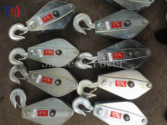 Αντιμετώπιση ανύψωσης βαρέως τύπου με χαλύβδινη τροχαλία χύτευσης φορτίου 10-200 KN για ανύψωση και ξάρτια