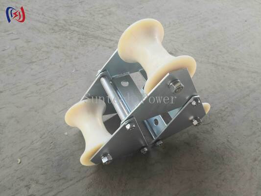 Επαγγελματικό 10-20KN Ρολέρ καλωδίου με ονομαστικό φορτίο με ανθεκτικό στη διάβρωση ανθεκτικό πολυαιθυλένιο κατασκευή για την προστασία της εισόδου στο λάκκο