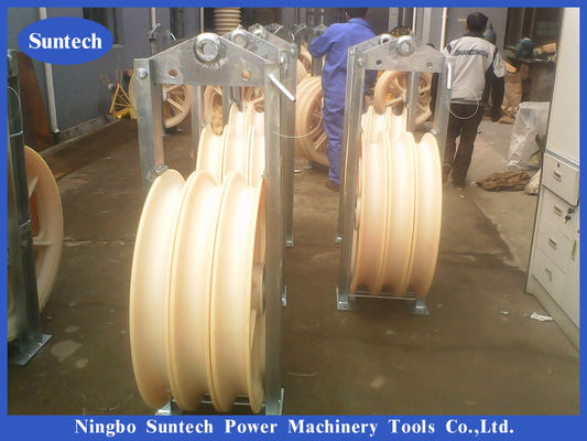 Κιβώτιο ταχυτήτων Three Sheaves 660 Diameter Stringing Equipment Conductor Stringing Blocks
