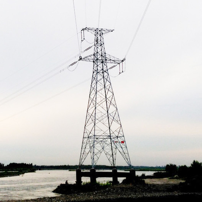 132kv γαλβανισμένος πύργος δικτυωτού πλέγματος χάλυβα μετάδοσης γραμμή