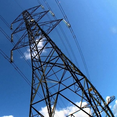 Πύργοι χάλυβα δικτυωτού πλέγματος ASTM123 HDG για τη γραμμή μετάδοσης δύναμης