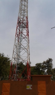 4 γωνιακός 90meters πύργος χάλυβα τηλεπικοινωνιών ποδιών που γαλβανίζεται