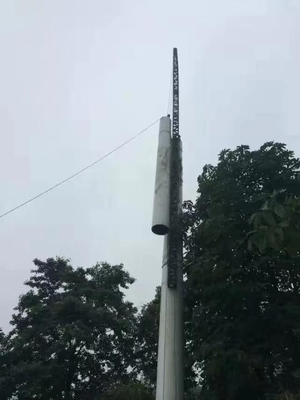 Μονοπωλιακός πύργος χάλυβα κεραιών GSM τηλεπικοινωνιών με γαλβανισμένος