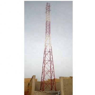 Πύργος χάλυβα τηλεπικοινωνιών RDS RDU με τα υποστηρίγματα και το φράκτη περιφραγμάτων
